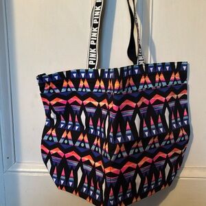 New! Victoria’s Secret Pink tote